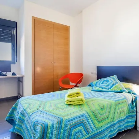 Confortable With Views To The Sea Apartment *