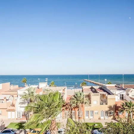 Confortable With Views To The Sea *