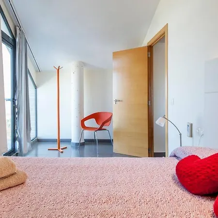 Confortable With Views To The Sea Apartment *